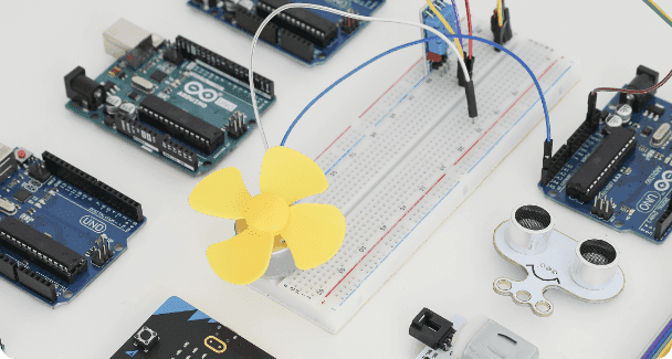 메이커스 부품 사진